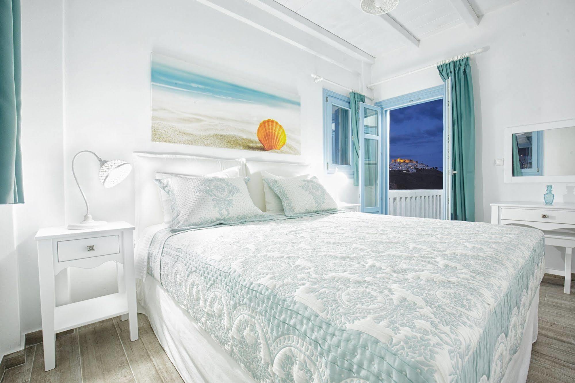 Aegean Sea Villas Livadi  Eksteriør bilde