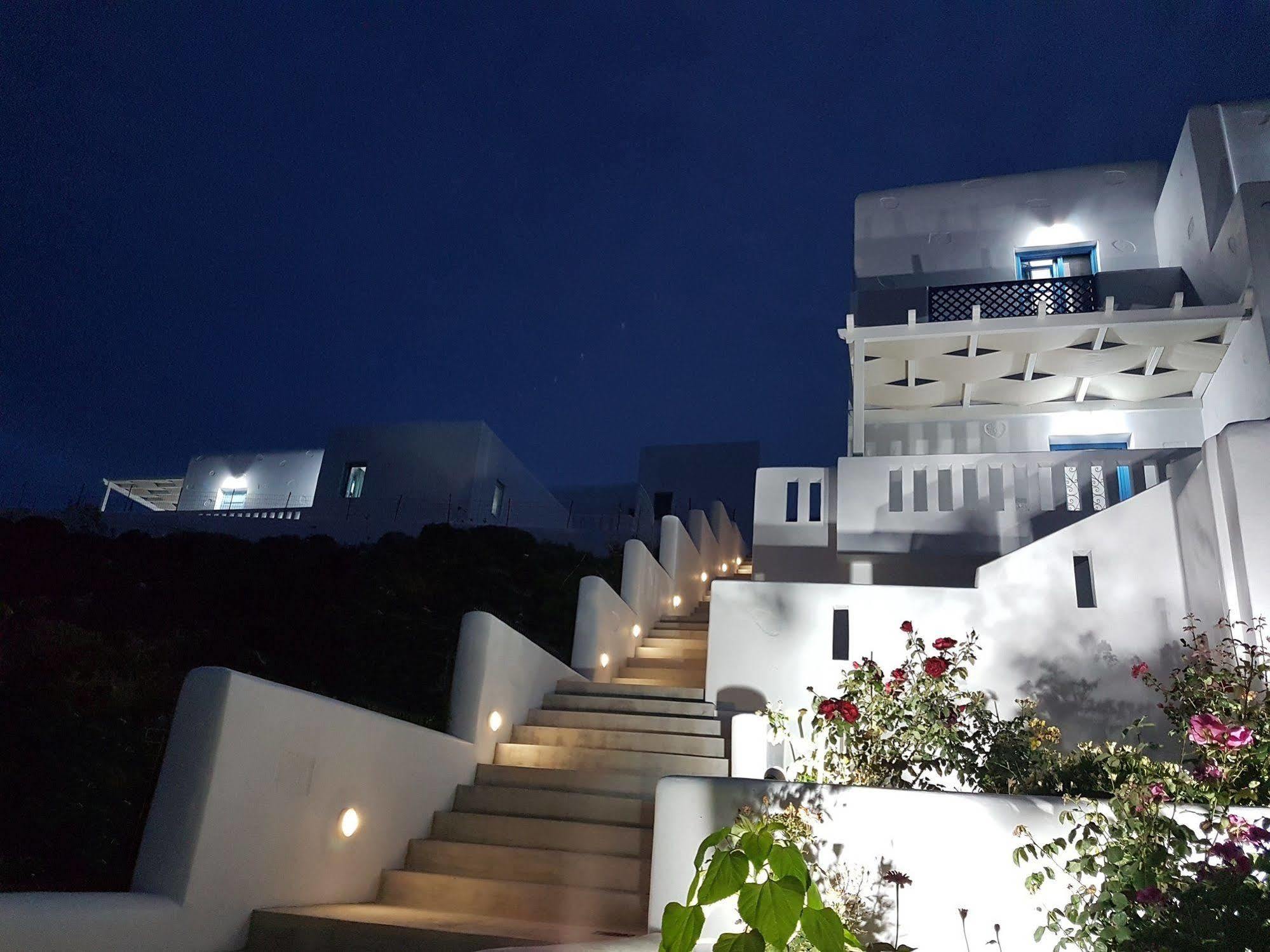Aegean Sea Villas Livadi  Eksteriør bilde