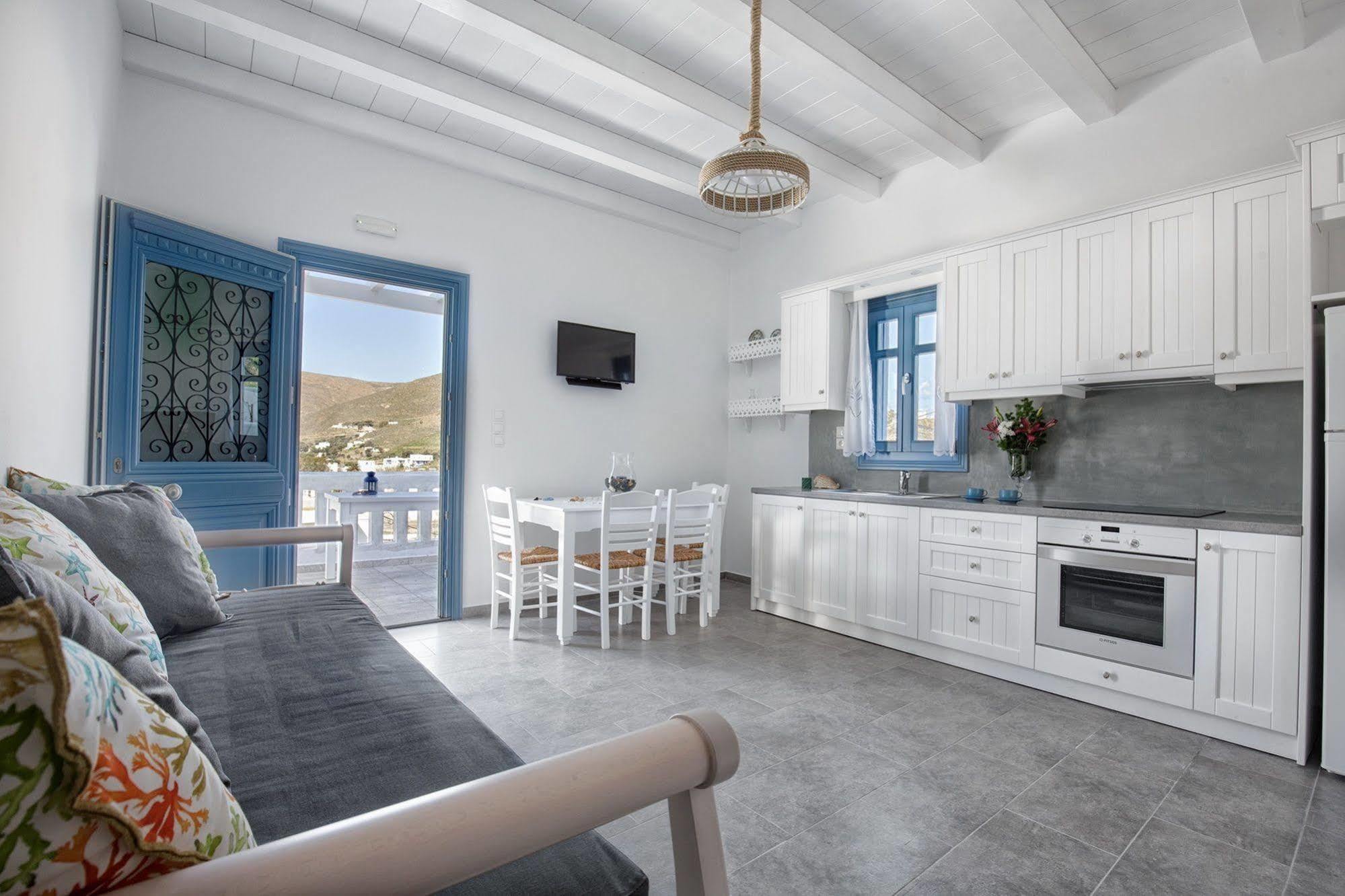 Aegean Sea Villas Livadi  Eksteriør bilde